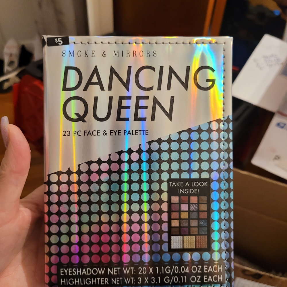 Dancing Queen Face & Eye Palette